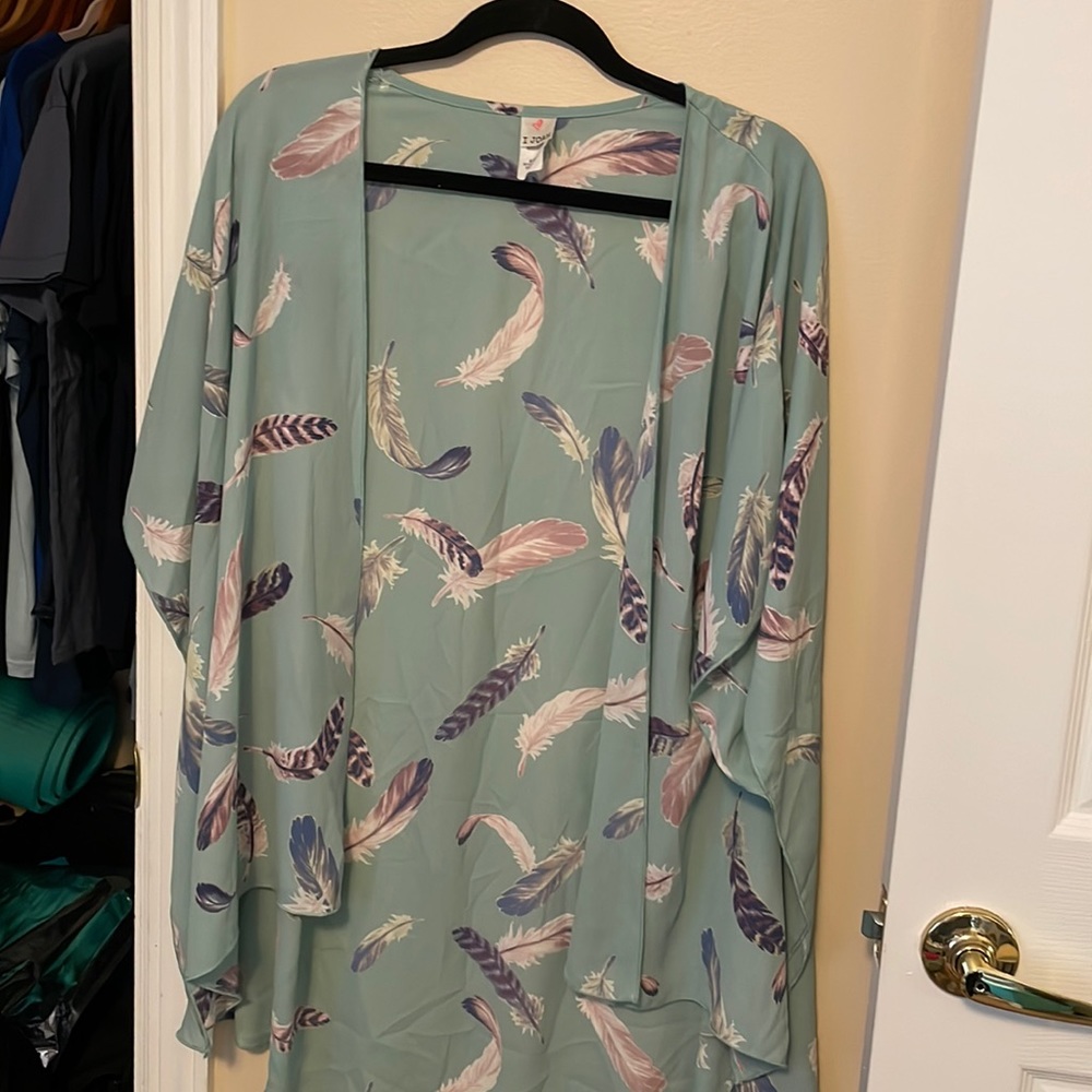 Feather top
